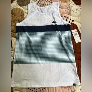 Quicksilver boys NWT tank M